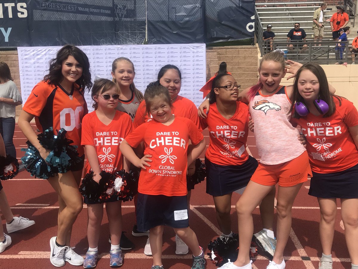 BroncosCheer's tweet photo. Let’s go, #DareToCheer, let’s go 👏👏! The #DareToPlay Sidelines were full of spunk and spirit today! https://t.co/Y7u0xWqMms