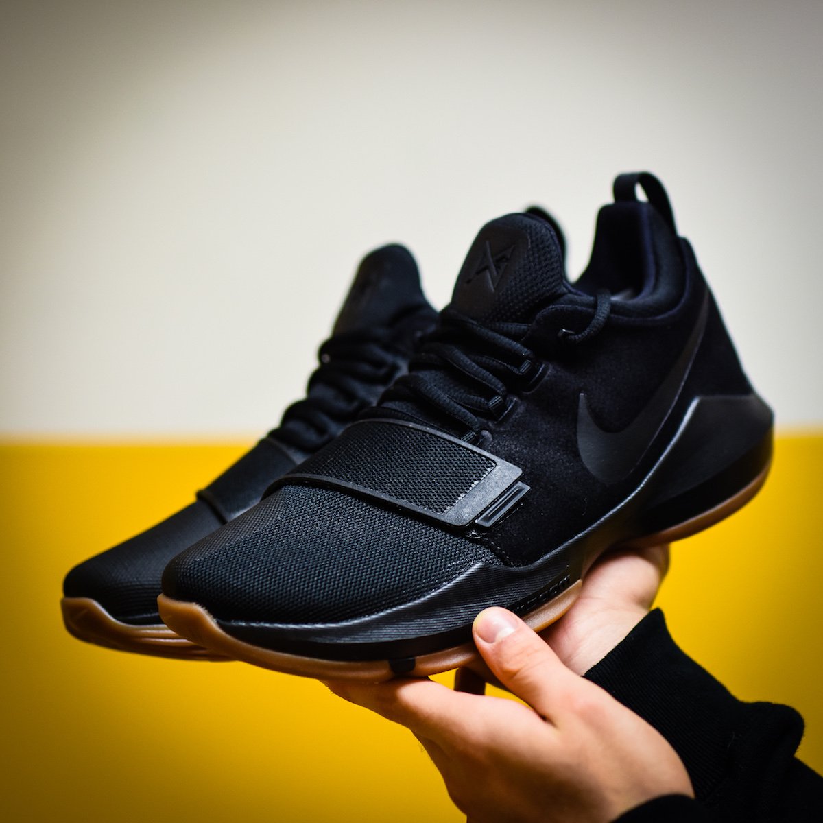 SneakerShouts's tweet photo. INSANE STEAL: 60% OFF the Nike PG 1 "Black Gum" 

 BUY HERE: https://t.co/hjik19OPIj https://t.co/Ru392MaDVX