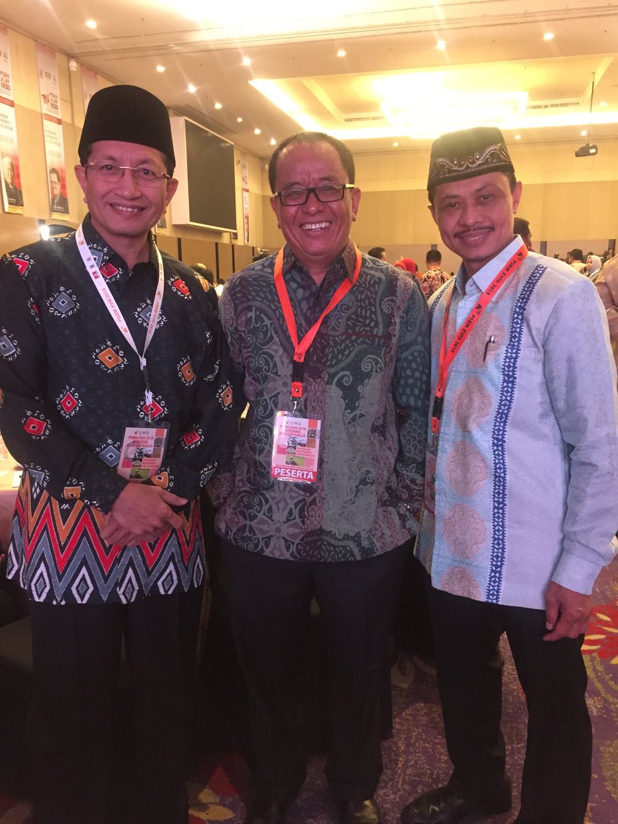 saididu's tweet photo. Bersama 2 Imam Mesjid Besar. Prof. Nazaruddin Umar (Imam Mesjid Istiqlal) dan Pak Syamsi Ali (Imam Mesjid New York, AS) https://t.co/qzsU3xj5a4