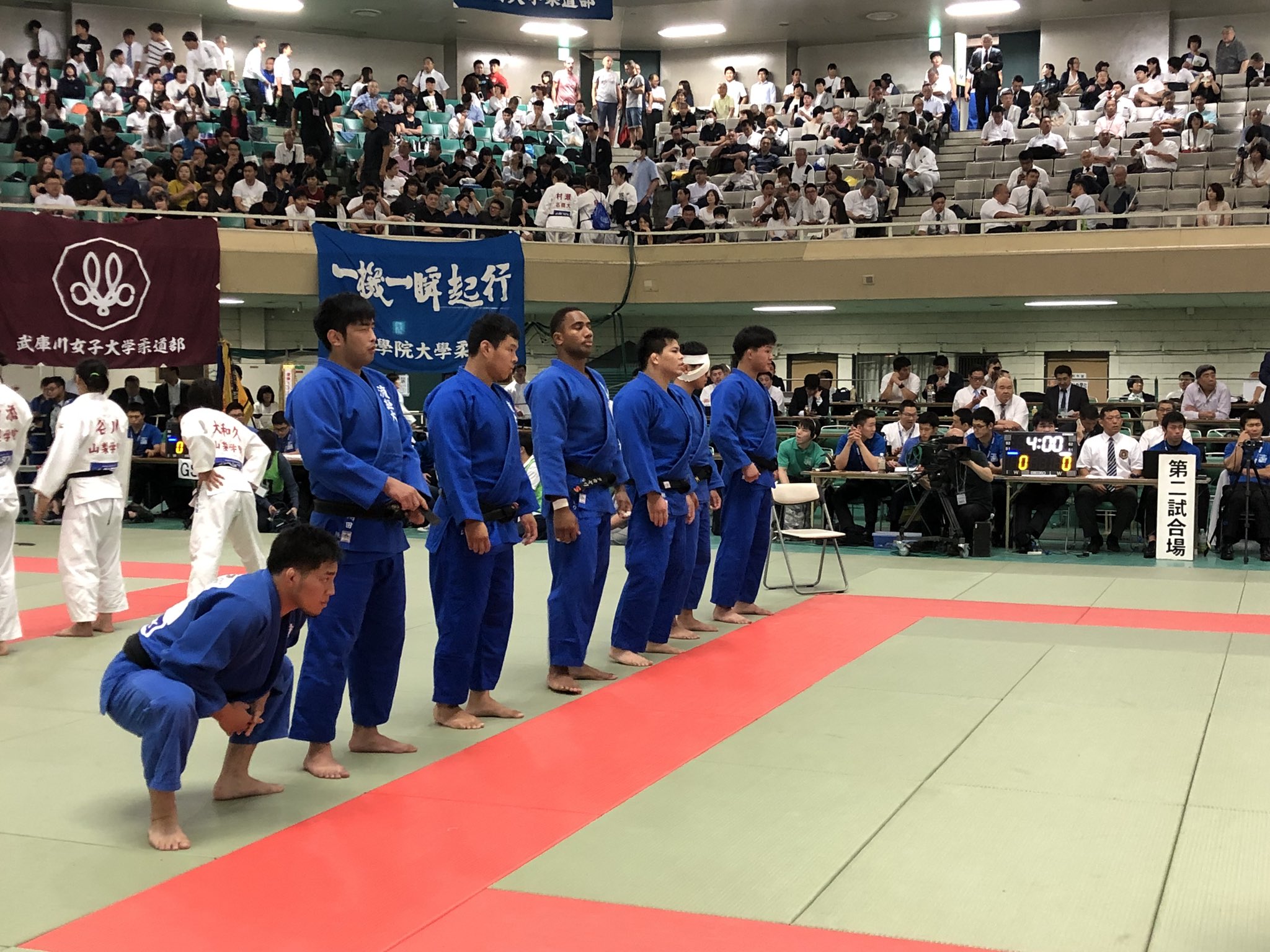 流通経済大学柔道部 昨日の全日本学生柔道優勝大会は 一回戦日本大学に5 0で敗退しました 応援ありがとうございました 流通経済大学柔道部 昨日の全日本学生柔道優勝大会は 一回戦日本大学に5 0で敗退しました 応援ありがとうございました