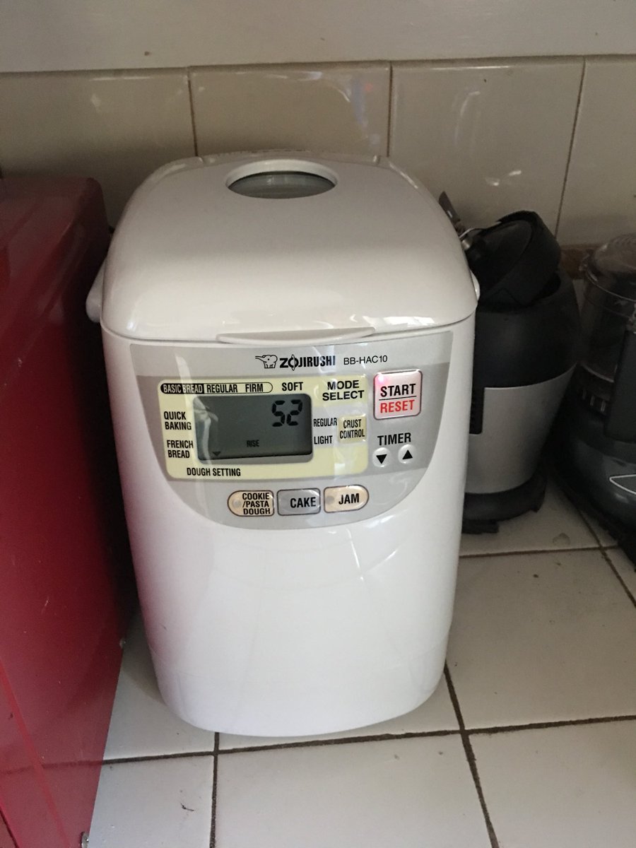 Kelly Turnbull On Twitter I Bought A Very Tiny Breadmaker To Make My Complicated Keto Bread For Me