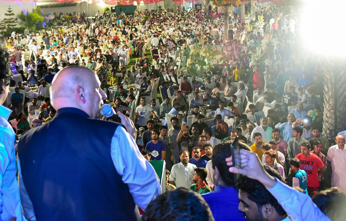 TeamSarwar's tweet photo. سینیٹر چوہدری محمد سرور نے سیالکوٹ میں تحریک انصاف کی انتخابی کمپین کا افتتاح کر دیا https://t.co/n8UwZtb4RX