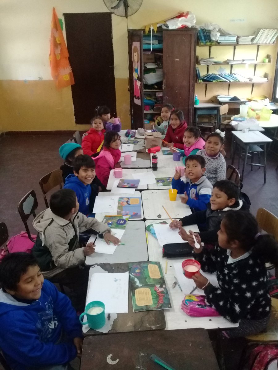 Cai 10 "Creciendo Juntos" Cerrillos. Taller de literatura:Contame un cuento.El loro pelado. <a href="/AlancayDel/">CAROLINA ALANCAY</a> <a href="/fguillesaavedra/">GUILLERMO SAAVEDRA</a> <a href="/patriciapinasco/">Patricia Pinasco</a> <a href="/Nato022S/">Natalia Pastrana</a> <a href="/aniberruezo/">analia berruezo</a>