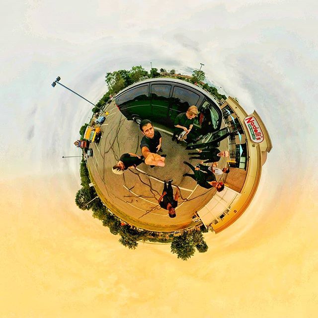 Onel3D's tweet photo. Hauling this crew to Boston was no easy task. #latergram #yi #yi360vr #360 #360photography #360camera #360world #tinyplanet #roadtrip #nyctoboston #shoot360 #postoftheday https://t.co/54ewBaVhzB https://t.co/z2OlKL6Loo