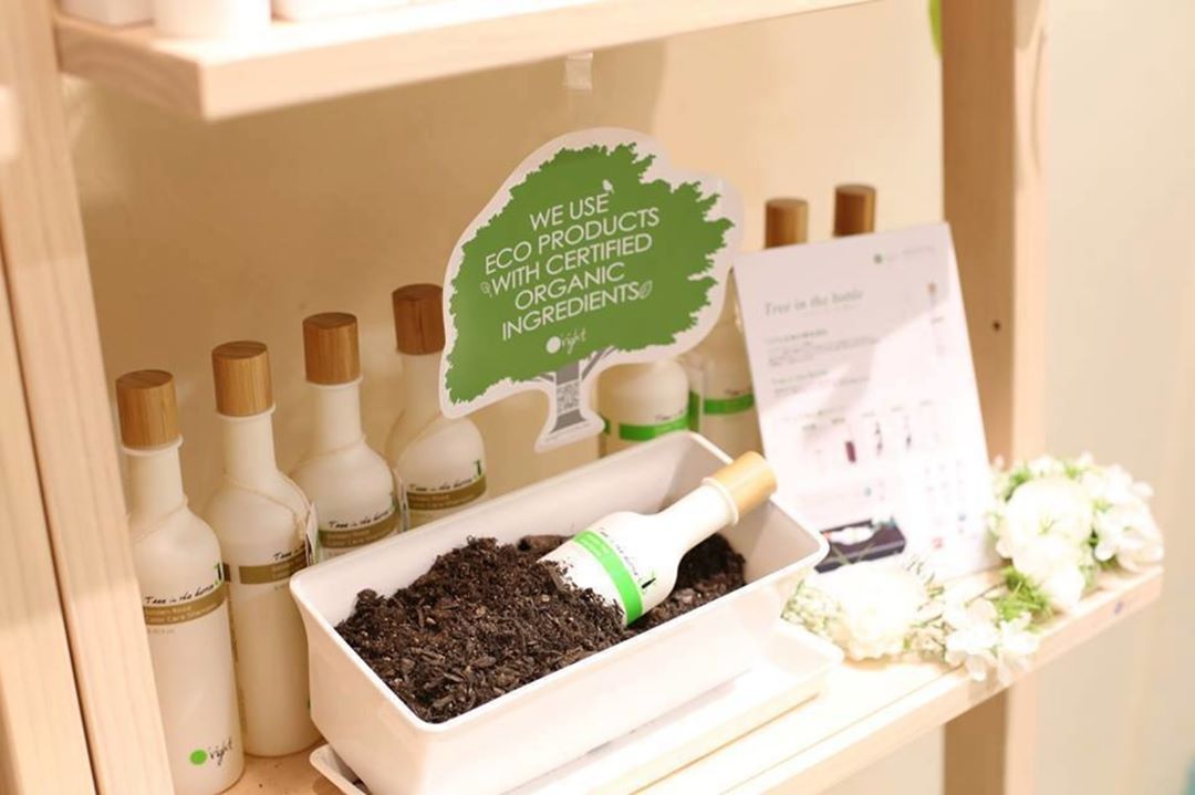 Oright_Swiss's tweet photo. Du auch? 😉
.
.
.
#orightswitzerland #oright #organic #vegan #green #hairsalon #hairdresser #coiffure #frisör #friseur #coiffeur #premium #treeinthebottle #bamboo #eco #nature #natur #grün #innovation https://t.co/mnxaojtGtm