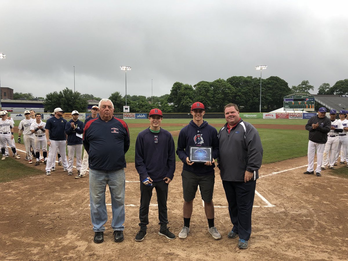 MIAA_Intern's tweet photo. The @MIAA033 is proud to recognize @bhs_warriors for the Division I Baseball Sportsmanship Award! https://t.co/RSifjj0JaJ
