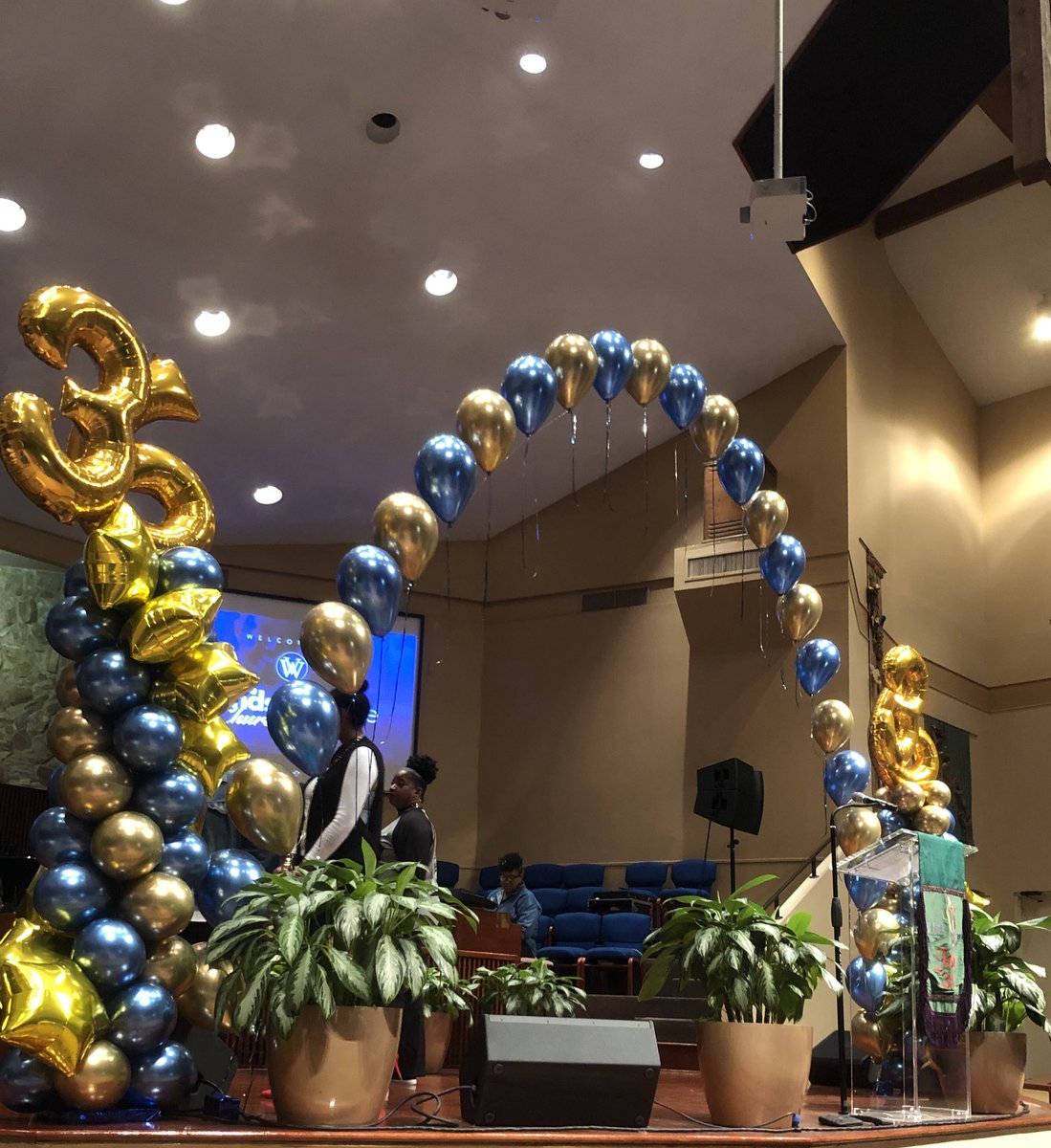 wvchurchfamily's tweet photo. Our 6PM Worship Celebration is about to begin! There is still time to get to 6000 Heatherbrook Dr. #pastoranniversay #wvcf #wvchurchfamily https://t.co/AL9qtHK1Dk