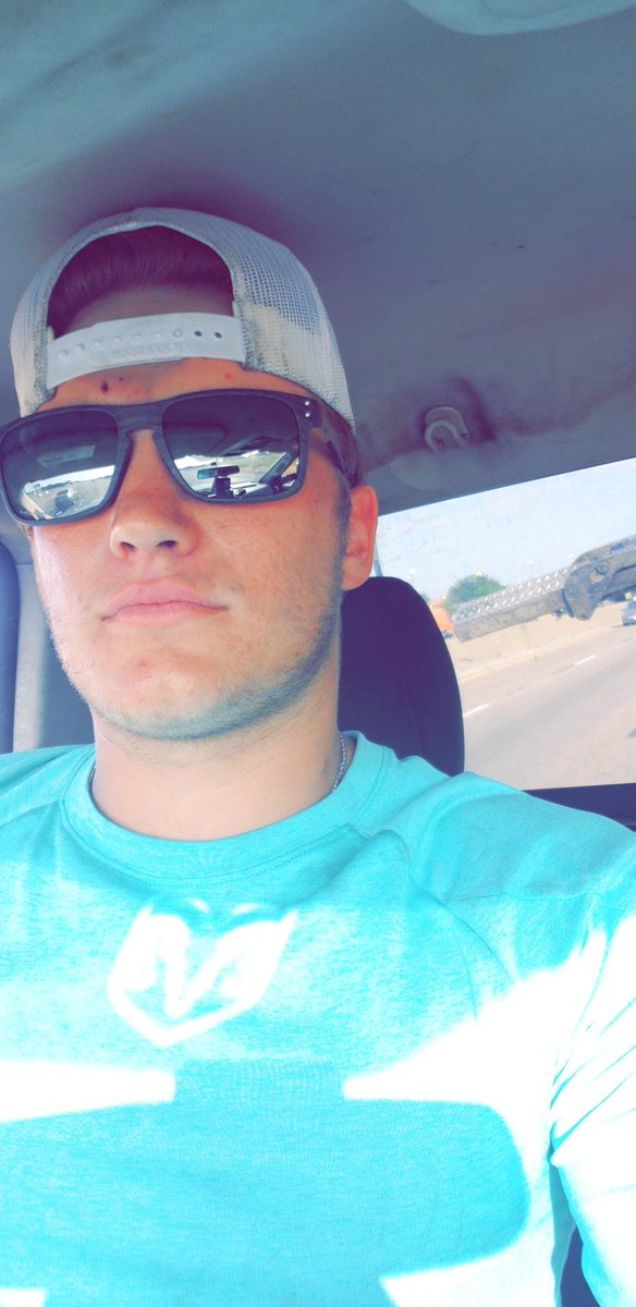 Jake_cowen12's tweet photo. Felt cute. Might delete later #superdodge https://t.co/OrcsWyGEmS