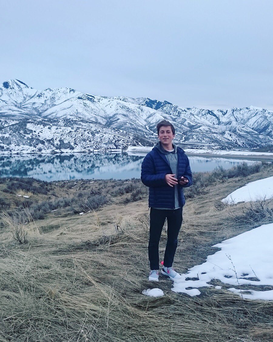 Timefreakmovie's tweet image. Look mom, no green screen! What a view #TimeFreak