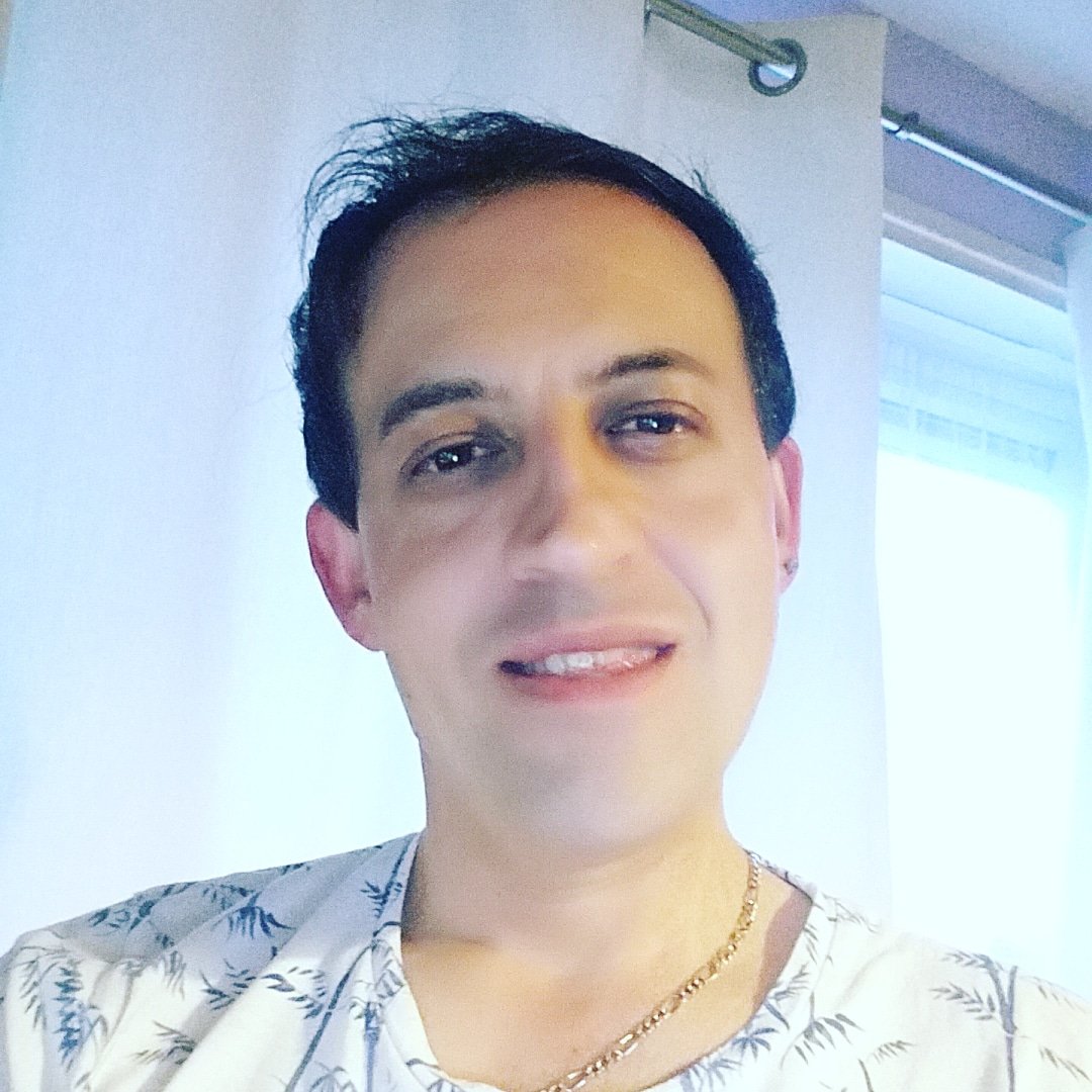 jeromejhowells's tweet photo. #NewProfilePic https://t.co/xdxLJvf9Pq