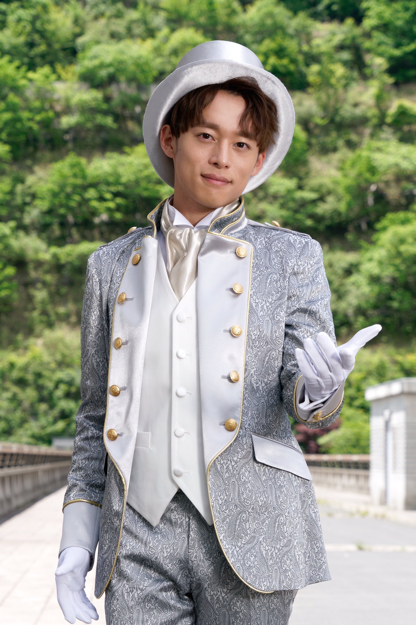 レプロartist 元木聖也 この後9 30 テレビ朝日系 快盗戦隊ルパンレンジャーvs警察戦隊パトレンジャー 第２０話 新たな快盗は警察官 放送です ついに聖也演じる高尾ノエルが登場 お見逃しなく 元木聖也 ルパパト 高尾ノエル T Co