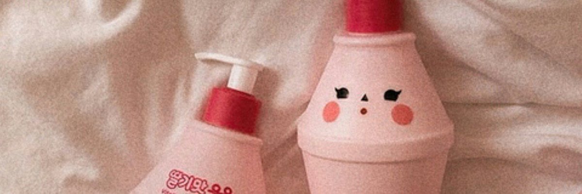 worldbangtan1's tweet photo. protejan a TaeHyung por favor😭💗💗💗💗💗

#ChoiceInternationalArtist #TeenChoice #TeenChoiceAwards #BTS @BTS_twt #BTS #soribada2018 https://t.co/doycjF8FjG