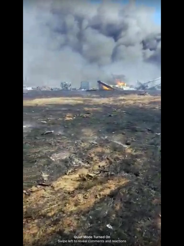 Geekflanka's tweet image. #StollFire More photos via FB live. Red Bluff, CA.