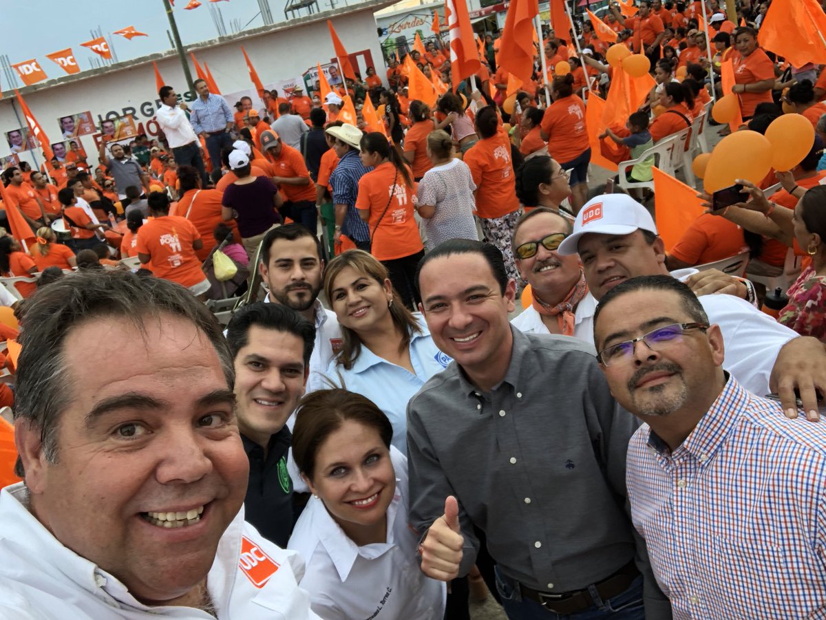 harocha2's tweet image. #Acoros #Fundadores en #Acuña @leninperezr  y @Roberto_dls