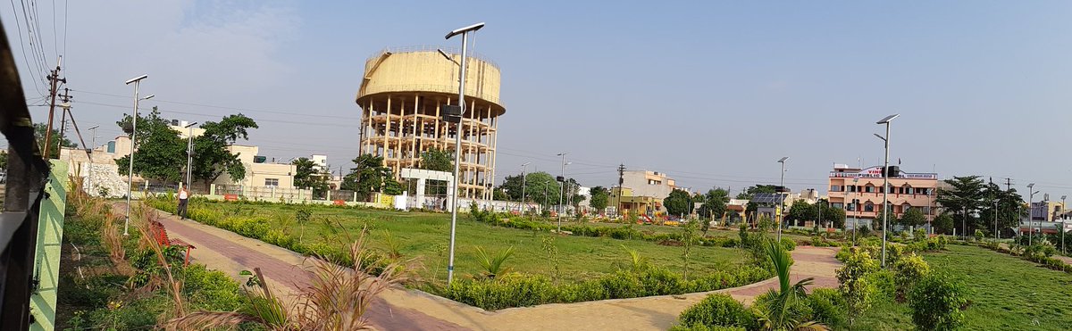 TwiNaks's tweet photo. @rajat4bansal This park at Kabir Nagar is renovated since 2017 December but the gates are still locked to keep the taxpayer public out. Wondering why? https://t.co/KYM2xjBEug