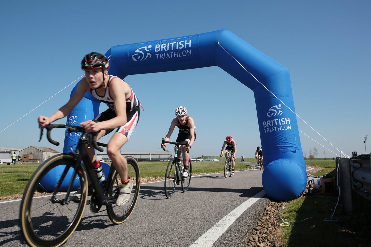 Watch the live stream of the British Elite Triathlon Champs in Cardiff from 9:55am this morning at ow.ly/uwoJ30kCBWj

Want to know who's racing? Check out our weekend preview here ➡️ ow.ly/SxMe30kCCfN