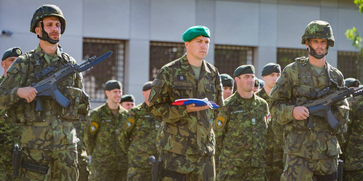 balt_security's tweet image. On June 23, 2018, Czech 🇨🇿 military contingent has been officially welcomed as a part of CAN-led 🇨🇦 .@NATO's #eFP battle group in Latvia 🇱🇻. Czech Armed Forces contribute to #BGLVA with a 120 mm mortar platoon of 60 soldiers from 71st Mechanised Battalion #71mpr. #WeAreNATO