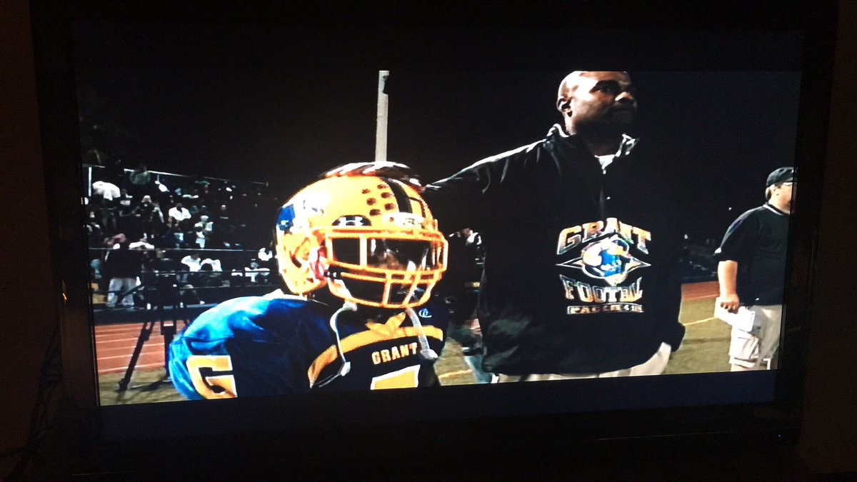 zayrios7's tweet image. Up late thinking about you your forever in my heart Ed my dawg 4 Life 😢💯🙏🏽 #RIPED #GHS #Channel7