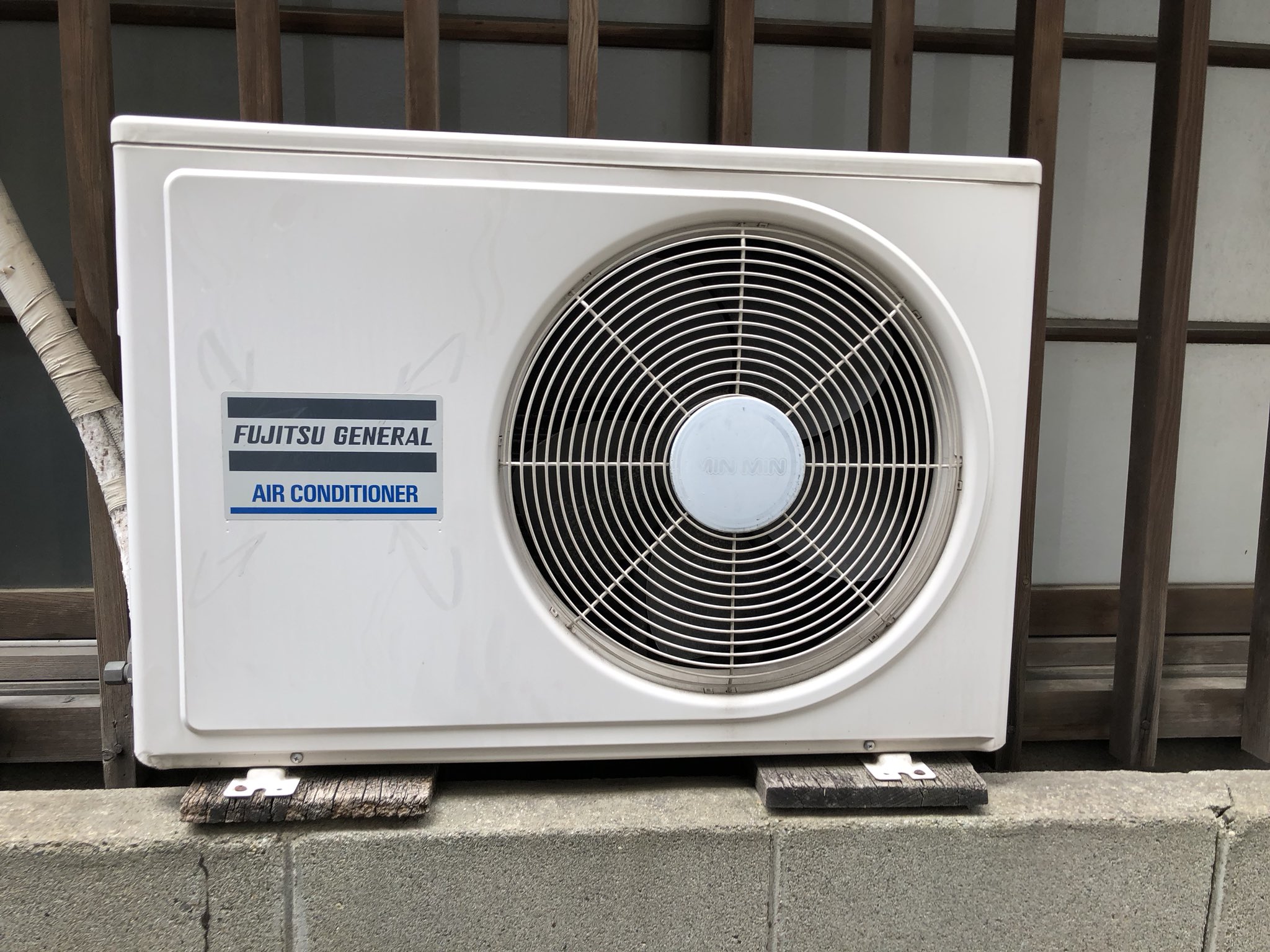 富士通エアコン室外機 - 冷暖房/空調 富士通エアコン室外機 - 冷暖房/空調