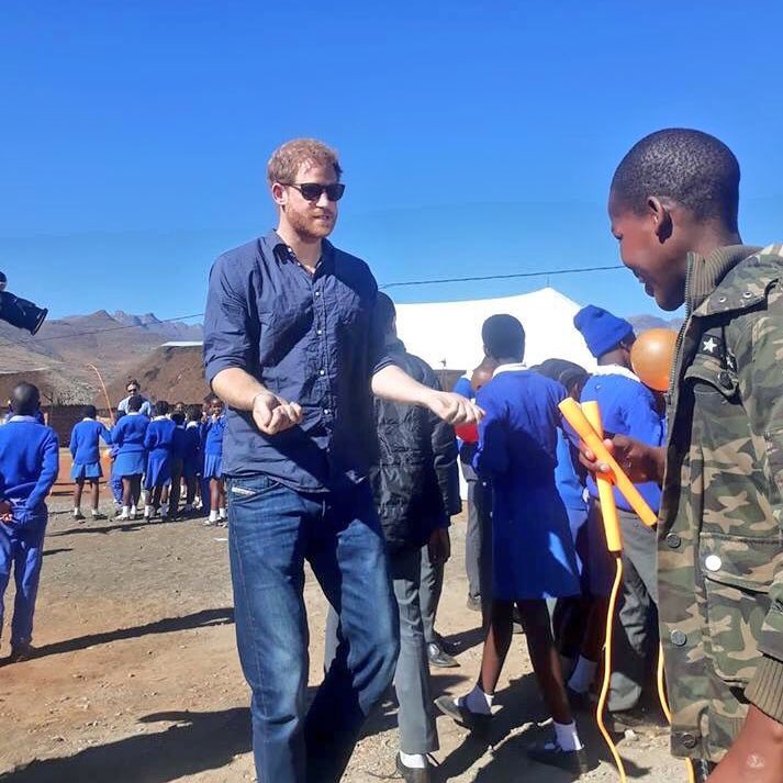harryandmeghan4's tweet photo. #New pic of #PrinceHarry, #DukeofSussex visited #Lesotho for a low key visit to open a school at #Pitseng, in Leribe district in Saturday 23rd June 2018 https://t.co/lzPiQ8Skfw