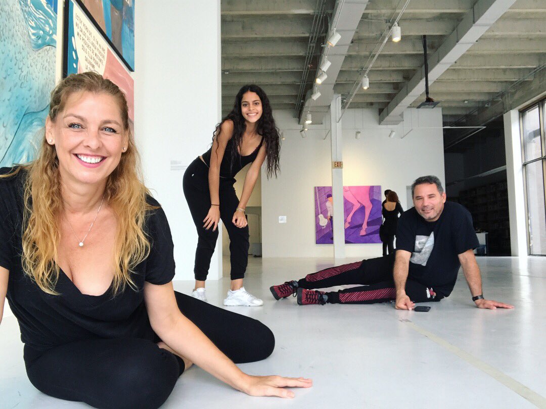 rociosanudolim's tweet image. La sesión de hoy fue magnífica! Gracias @yoshvani por este maravilloso taller #selfefficient en el que tanto estoy aprendiendo! #yloquequeda!! #interpretacion #dramaturgia #escritura #guion #interpretation #dramaturgy #scriptwriter #actress #acting #serie #tv #webserie