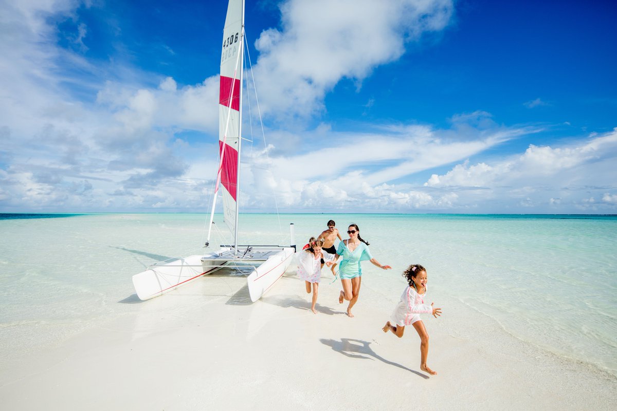Туры выходного на море. Семья на Мальдивах. Путешествие с семьей. Фотосессия на Мальдивах. Путешествие с детьми.