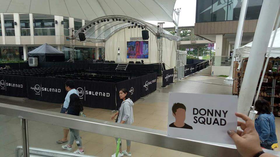 gianinamarieee's tweet photo. Hihintayin ka namin @donnypangilinan 😘😍🤘onti na lang WALWALAN NA! @_donnypdlpz @DONNYSQUADLGN
#WALWAL4DaysToGo
#WalwalMovie https://t.co/8YkIOFsqSz