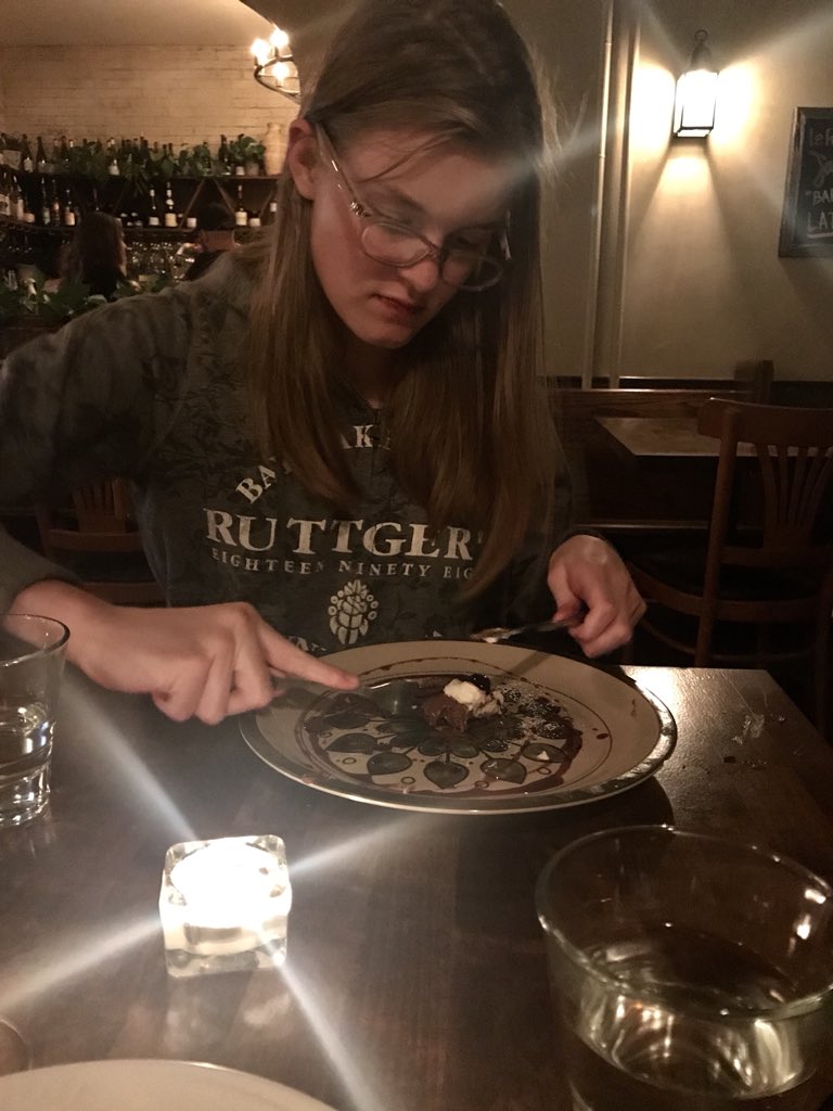 pegstweetings's tweet photo. Neighborhood walk bonus tonight, a stop into @brigadestp for crab cakes and chocolate mousse π½π·π«π #MacGroveland #BarBrigade #yum https://t.co/sdFjpLvIfx