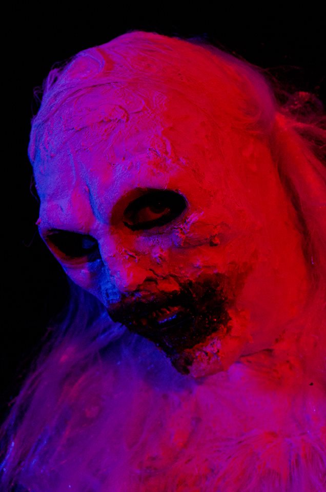 Tears_Surrender's tweet photo. Meet THE GHOUL, spooksmodel for Tearful Surrender!
Makeup & Photograph courtesy of Dreams for Dead Cats Productions LLC @DDCP_SF
#demon #creepy #horrorhost #scarysaturday #ghoul #spooksmodel #tearfulsurrendermovie https://t.co/YLZKtqNpQj