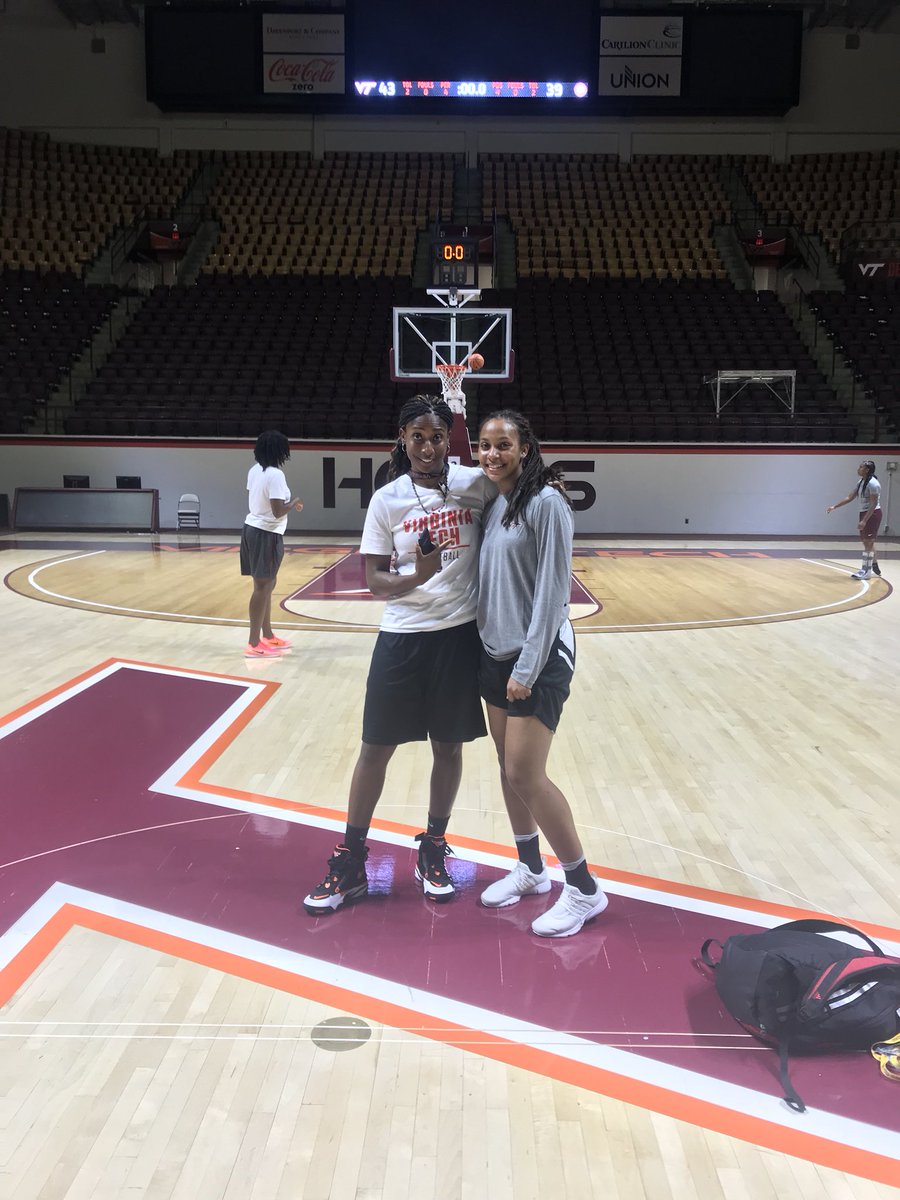 1CortezQuarles's tweet photo. Big Congrats to My Elite Camp All Stars ‘20 Wing Aaliyah Pitts and ‘20 Post Vanessa Laumbach‼️ Way to represent at @HokiesWBB Elite Camp The #TeamLoaded703 Way 🏀 https://t.co/F1OmYWMiaL