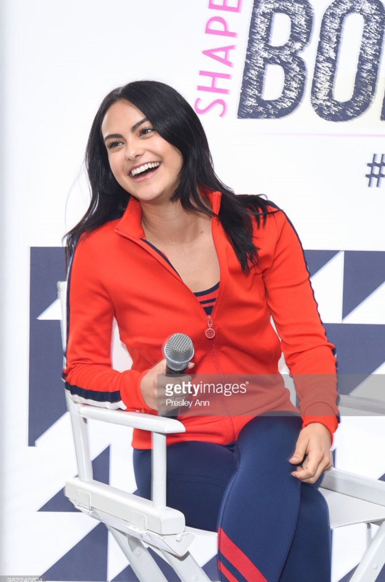 CamilaMendesPH's tweet photo. [24JUNE18] .
• @CamilaMendes for #bossofmybody with @shape •

(Teh, pengeng ganda teh)
-🦄 https://t.co/pPLeu7nPTf