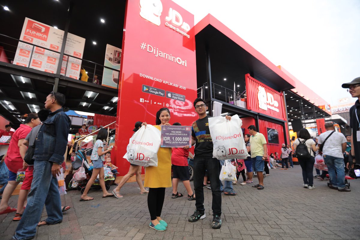 Transvision Official tweet media