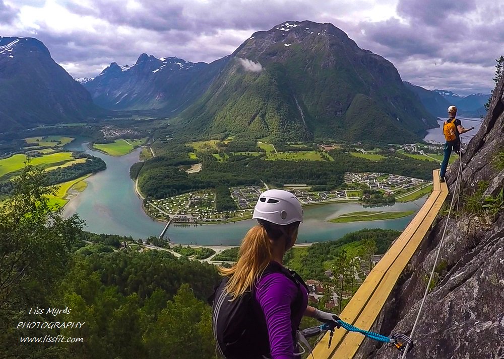 LizzaMy9's tweet photo. https://t.co/8gkF8lgcwR  #hiking #biking #fishing #travel #Norway #Sweden #røros #Dovre #romsdal #viaferrata #climbing  #MAPS https://t.co/GP3cYbxTA8