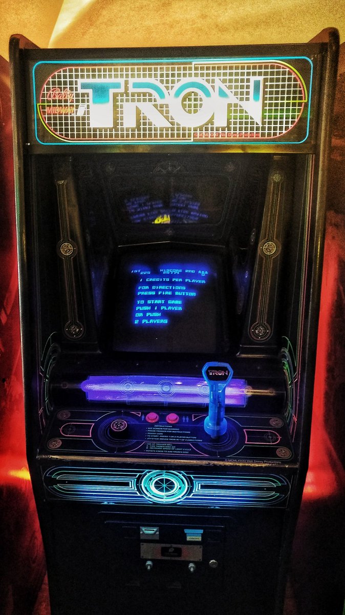 's tweet image. Ran into an actual TRON arcade cabinet!  #neonarcade #neonretroarcade