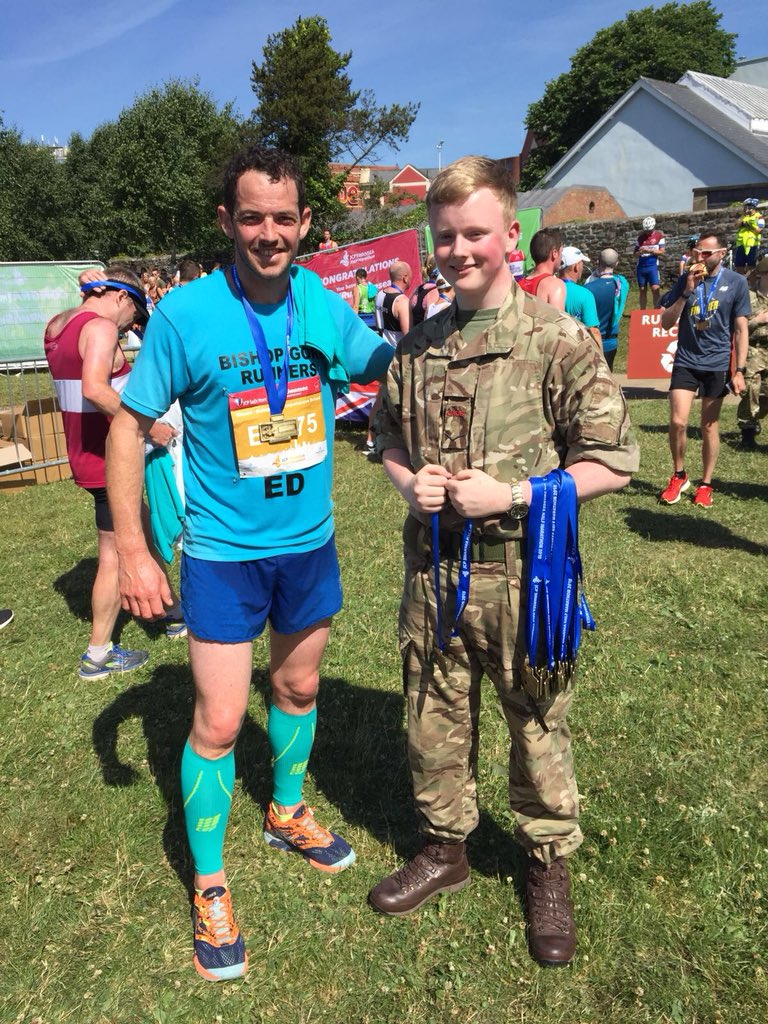 BishopGoreRun's tweet photo. So great to bump into former @bishopgore pupil, Aaron Fury. Well done, Mr Rees! Great time as always. ☀️🏃🏻‍♂️ https://t.co/aHMXRdkRKw