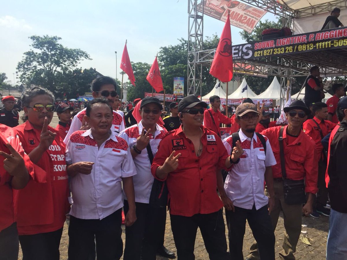 PDIPkabcirebon's tweet photo. #RabuTotalHasanah2 merdeka!! https://t.co/loKcJ1pgTm
