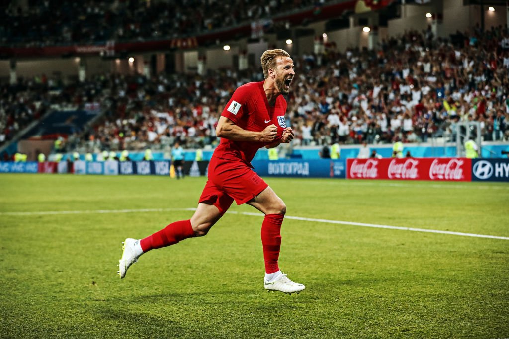 brfootball's tweet photo. 🇺🇾 89'
🇮🇷 90+5'
🇵🇹 88'
🏴󠁧󠁢󠁥󠁮󠁧󠁿 90+1' 
🇧🇷 90+1'
🇨🇭 90'
🇩🇪 90+5'

This World Cup 🔥 https://t.co/SkHQvFMuDW