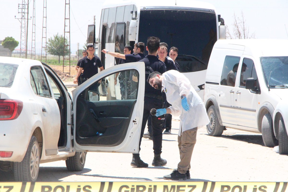 Suruç’ta havaya ateş açılarak durdurulan otomobilden oy pusulaları çıktı ntv.com.tr/turkiye/suruct…