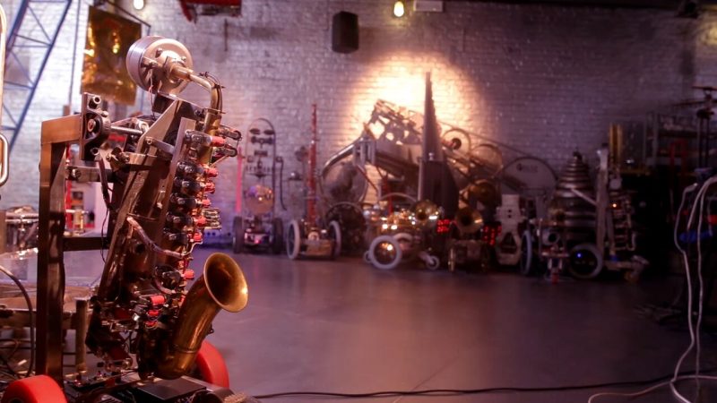 5AVInet's tweet photo. Un tu per tu con Leonardo Barbadoro, in arte Koolmorf Widesen: autore e creatore di Musica Automata, ha realizzato un'intera orchestra di robots. Scopriamo di più, qui: 

https://t.co/UaLWM3M9UW https://t.co/ygCgxNR7nX