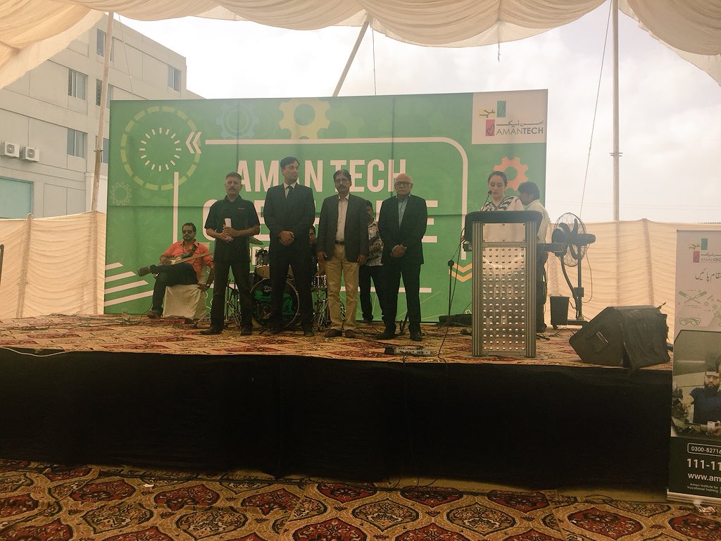 siehspk's tweet photo. The third prize goes to, Tanveer Hassan for his project ‘Petrol Engine Trainer’. Congratulations to the entire team and their program manager. #AmanTechOpenHouse #AmanFoundation #AmanTech https://t.co/wkLnx8ERCk
