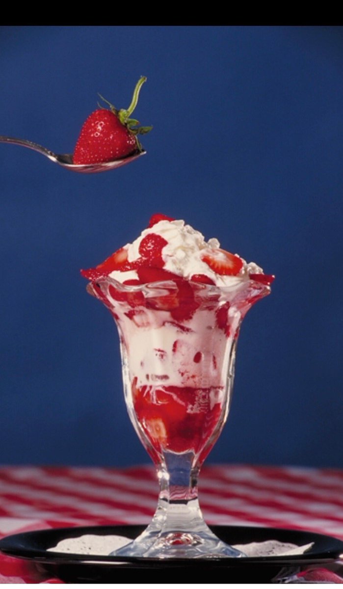 Harbourlights7's tweet photo. Sunny Sunday down the harbour 😎Sunny Sundae ☀️ £4.95 😎 https://t.co/76ZUMG9N3D