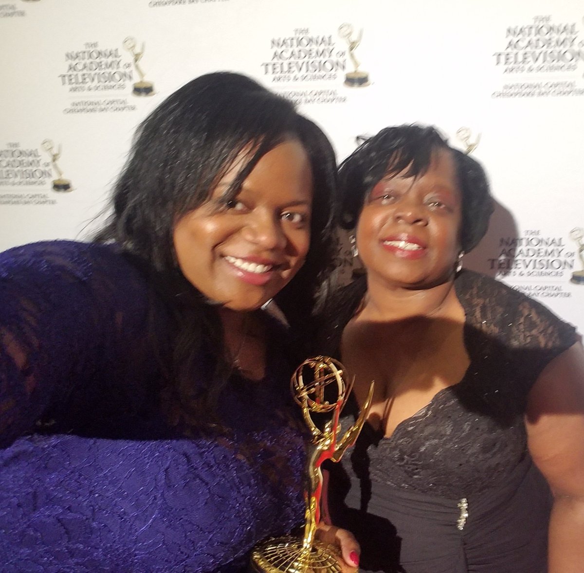 Chanelle_Otv's tweet photo. A #blessing that I won my fifth #Emmy last night. I'm happy to share the experience with great #GMW coworkers, as well as, my mom who had fun attending the #60th #CapitalEmmys &amp; the afterparty with me. #FiveForFive #5for5 #GimmeFive #GiveMeFive #5 #Capital #Emmys #NATSA https://t.co/El0KuR3ei3