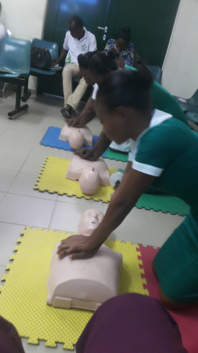HealthfirstGh's tweet photo. We are getting them ready to be ready to respond to emergency situations and to save lives . #LearnCPRToday with #HealthfirstGh https://t.co/PMX2KFtgNy