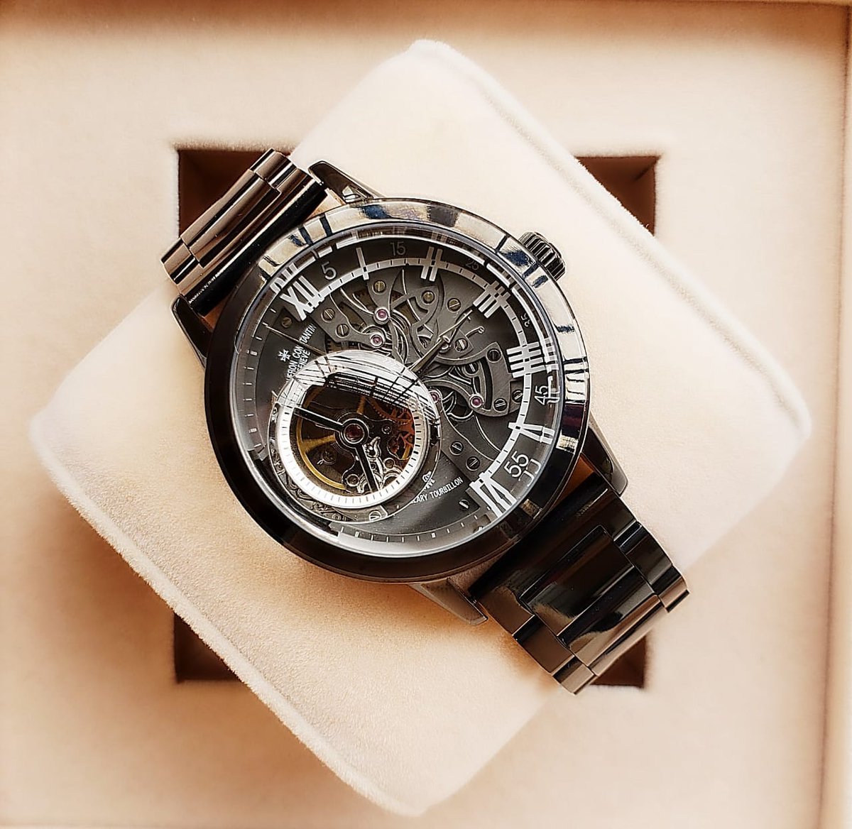 FBloggers11's tweet image. 🌟 VACHERON CONSTANTIN New model 🌟
# vacheron constantin
# For Him
# 7A
# Fully automatic 
# Features- automatic working   &amp;amp; smart dial with elegant looks
✨ New model &amp;amp; Price updated &amp;amp; Free Brand box ✨
Available @ Rs 4150+Ship
📲 What&apos;s app- 9990624415
@FBloggers11