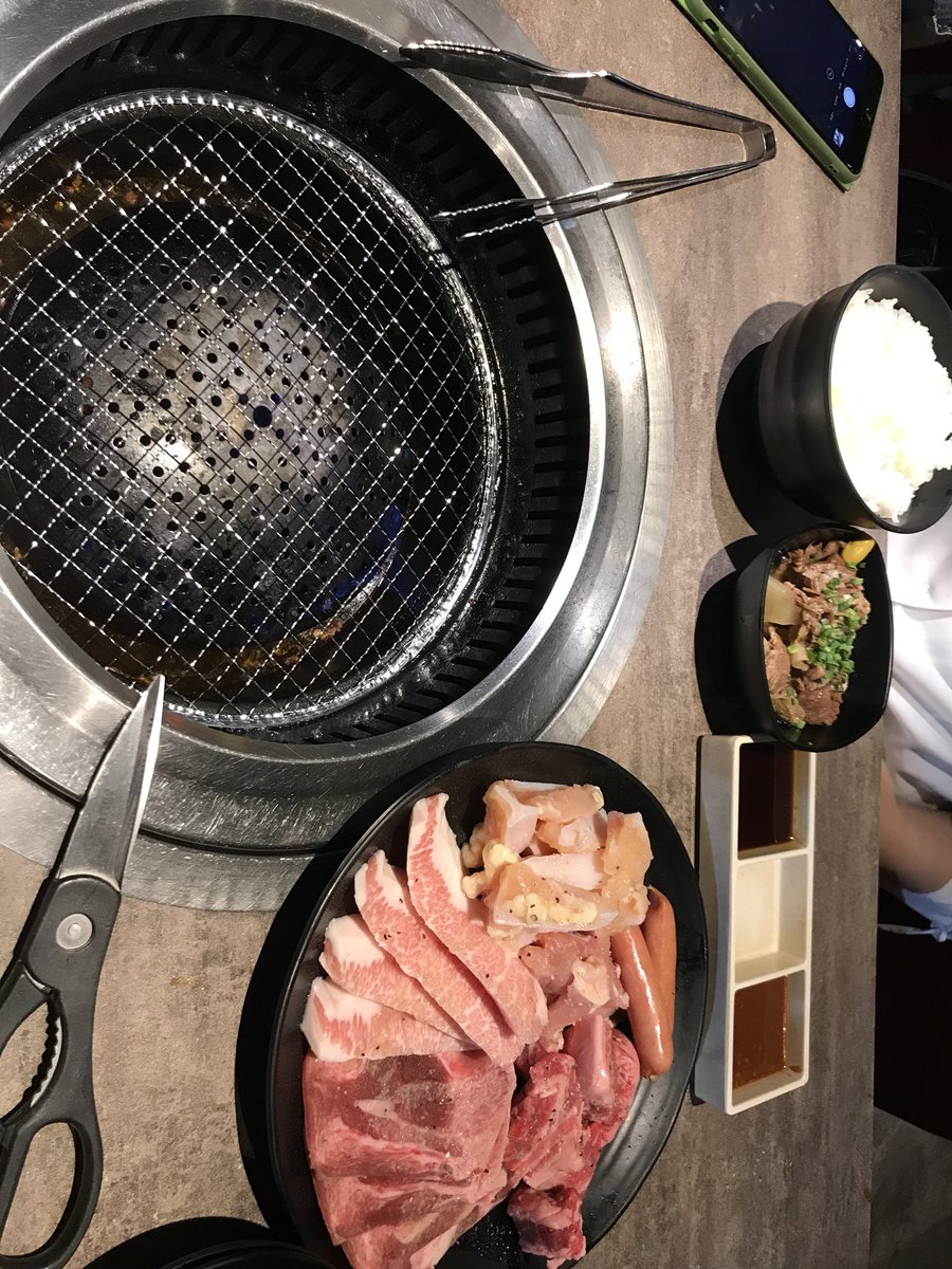 イベお疲れ様でした〜(*´◒`*)煌りんとアフターは安定の焼肉✨最高かよ！ 