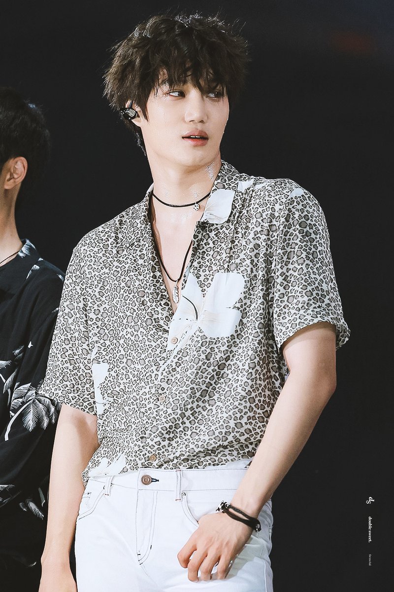 exo_silverwave's tweet photo. 180623 #LOTTEFAMILYCONCERT #LFC #롯데패밀리콘서트 #롯데면세 #카이 #종인 #KAI
cr.더블스윗
https://t.co/Sk35PDixjp
https://t.co/y3ghNd1P4G
https://t.co/hfgwAWFMi6
https://t.co/wUEibIQ7sX https://t.co/z3tl0E7IIV