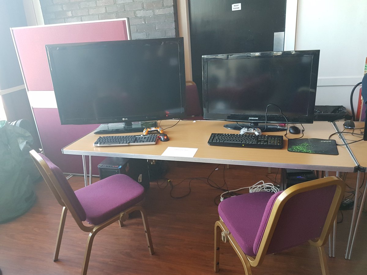 WithHatsLtd's tweet photo. ⚬EL-CON⚬All set up! Come find us on the Upper Floor! @ElConElgin 

#STAPgame #DWGAMES #DreamWalkerGames #Dreamwalker https://t.co/afzvELGSs7