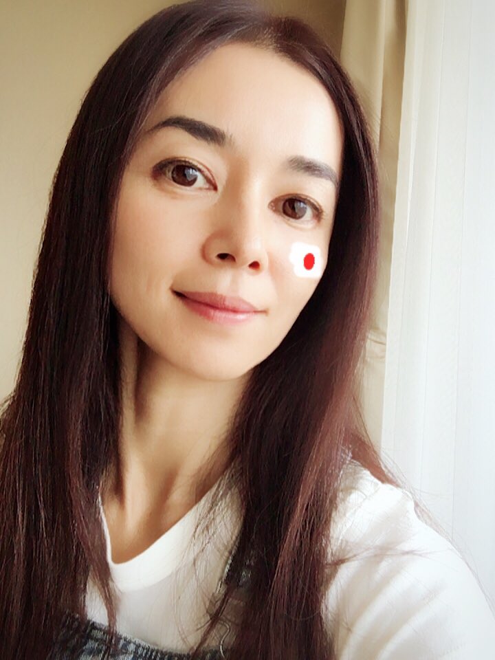 朝岡実嶺 Mirei Asaoka 今夜はワールドカップ日本vsセネガル戦 でもその前に フェデラーのハレ大会の決勝があります 熱い夜になりそうです We Have World Cup Japan Vs Senegal Tonight But Before That I Can T Miss Federer S Final It S Going