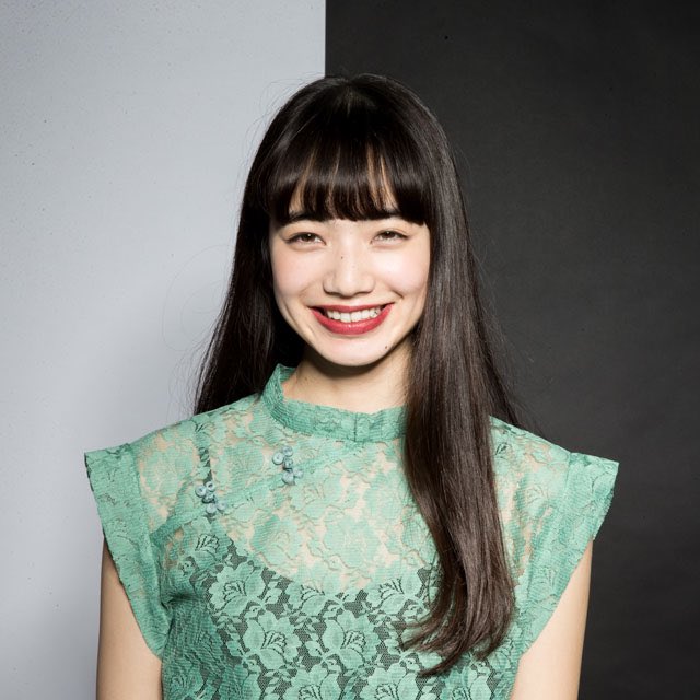 現代の髪型 ラブリー小松菜 奈 巻き 方 現代の髪型 ラブリー小松菜 奈 巻き 方