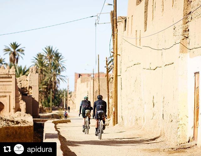 xpdtn3's tweet photo. #Repost @apidura
・・・
Explore mode is engaged on the @3tbike Exploros, as the crew escape the city. #Apidura [Photo by @marcgasch] https://t.co/f1lz6Ihgti https://t.co/U3OJItCg9r